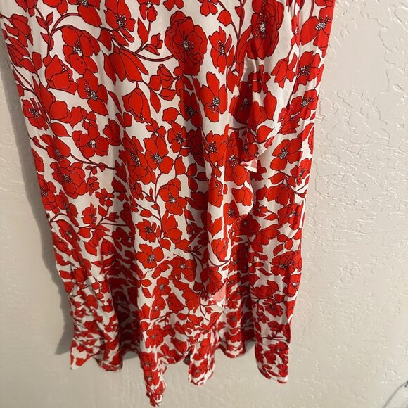 Bardot Red & White Fiesta Floral Short Sleeved Faux Wrap Ruffle Feminine Dress - Picture 9 of 13